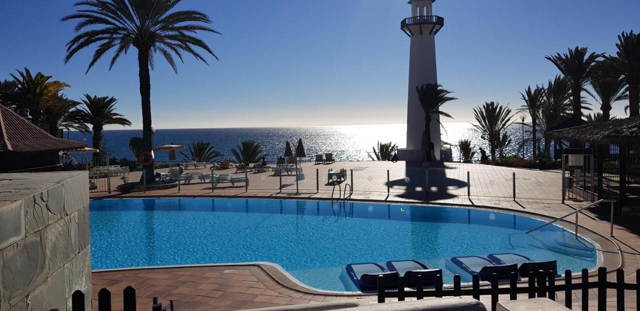Lidia & Paco Home Two Bedrooms Beachfront Playa Del Aguila  Bagian luar foto