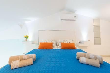 Lidia & Paco Home Two Bedrooms Beachfront Playa Del Aguila  Bagian luar foto